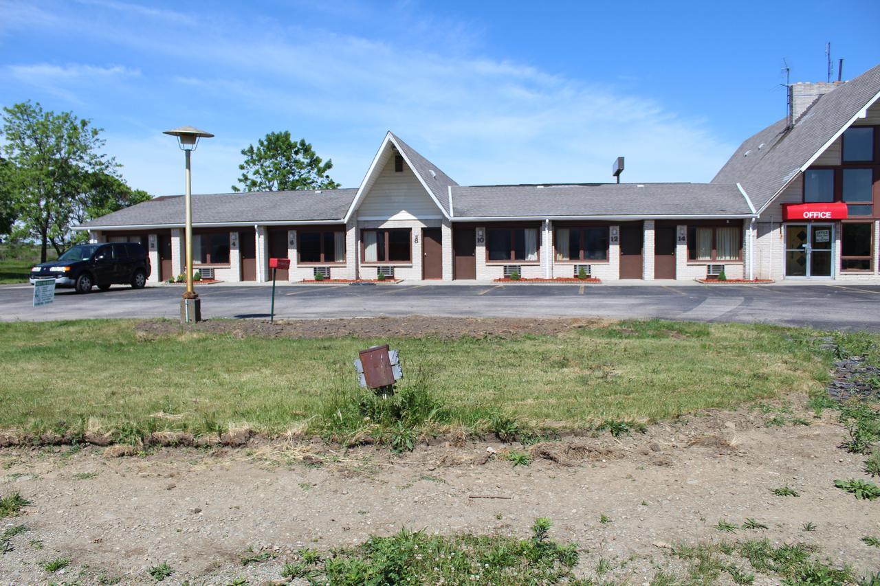 Red Carpet Inn North East Exterior foto